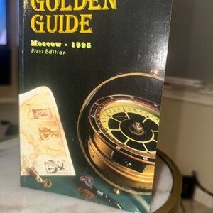 Golden Guide Moscow 1995 First Edition